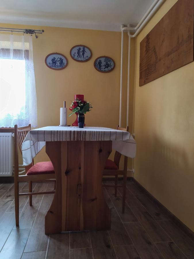 Privat Bajka Leilighet Spišské Bystré Eksteriør bilde